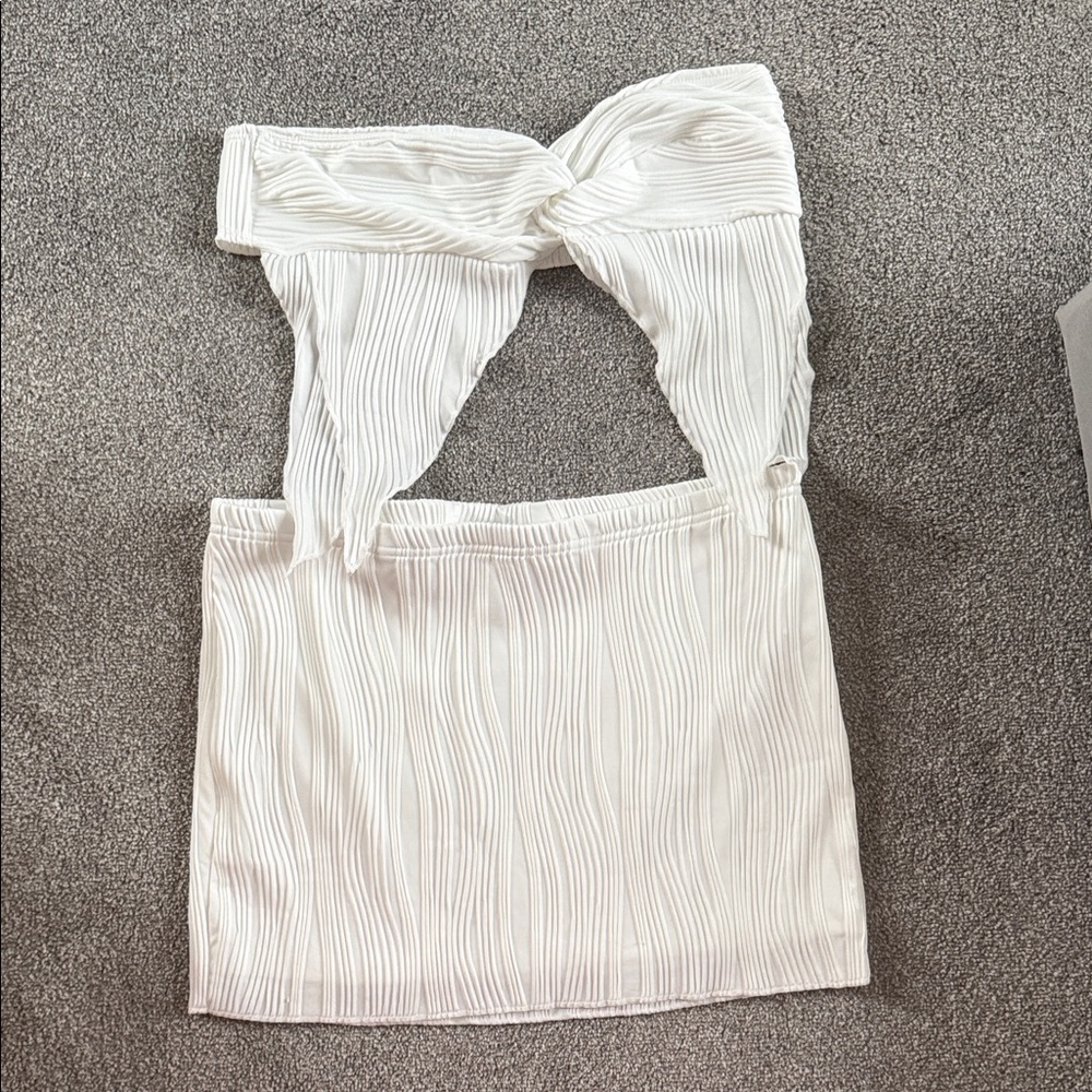 SHEIN White Ruched Strapless Top